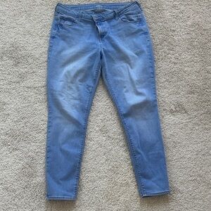 Women's Jeans